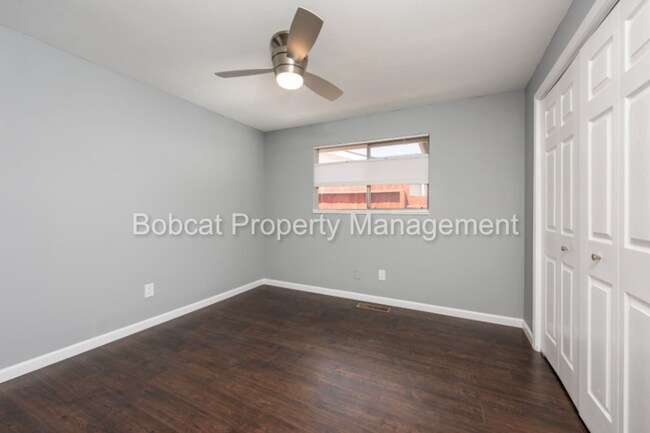 Building Photo - Remodeled 3 bed, 3 bath Home | Includes RV...