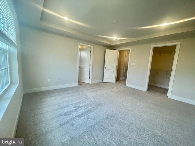 Building Photo - 2264 Marcy Dr