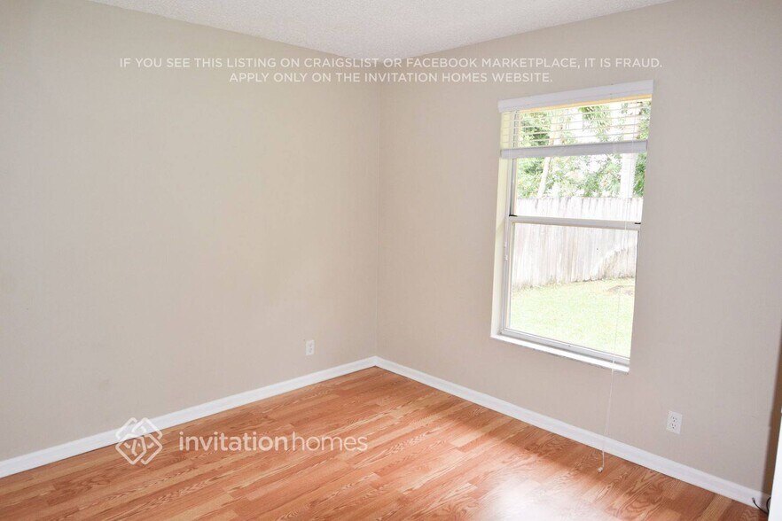 Building Photo - 2634 Yarmouth Dr