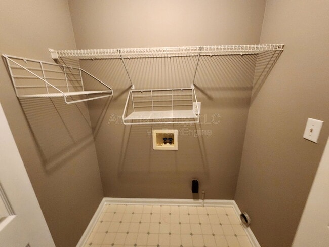 Building Photo - 6527 Charter Way