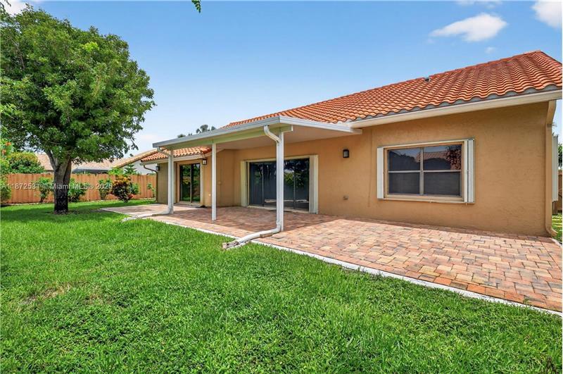 Building Photo - 9581 El Clair Ranch Rd