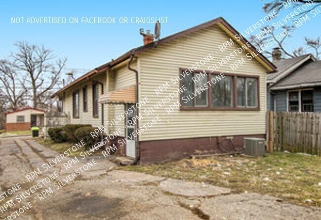 Building Photo - 30 N Sanford St
