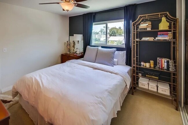 Building Photo - 4747 Hamilton St