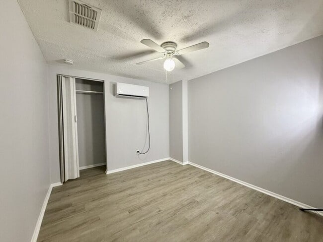 Building Photo - 8240 Krag Dr