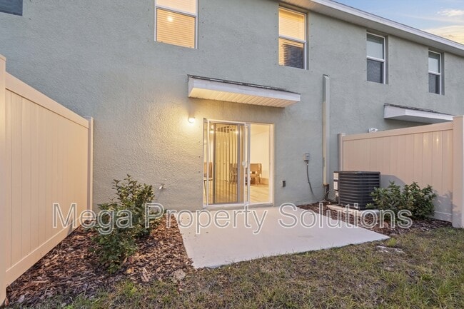 Building Photo - 959 Spotted Egret Loop