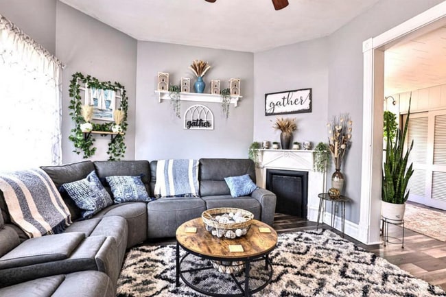 Building Photo - 202 W North St