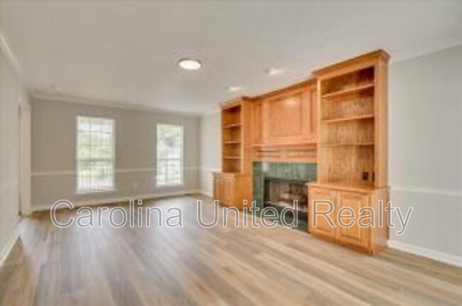 Building Photo - 4159 Saddle Horn Dr