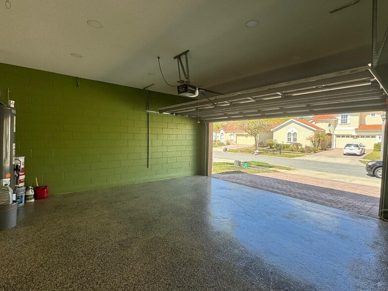 Building Photo - 11745 Via Lucerna Cir