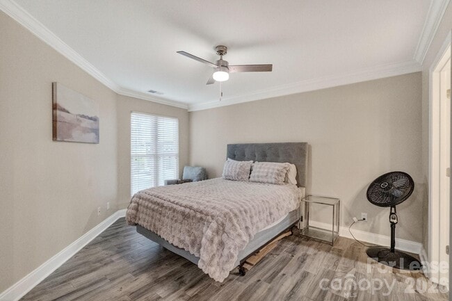 Building Photo - 18695 Vineyard Point Ln