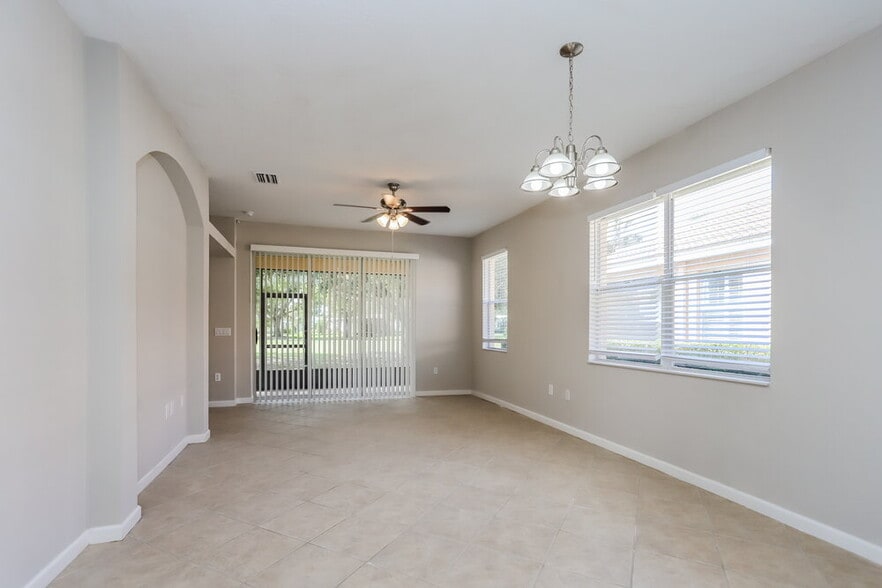 Building Photo - 5805 Spanish Point Ct
