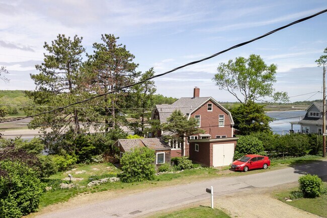 Building Photo - Winter Rental with Views of the Annisquam ...