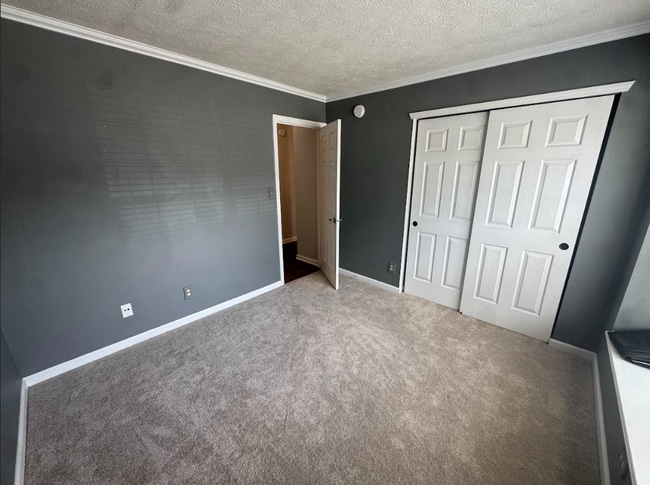 Building Photo - 778 Kingston Cir