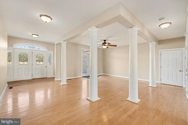 Building Photo - 24072 Zachary Taylor Hwy