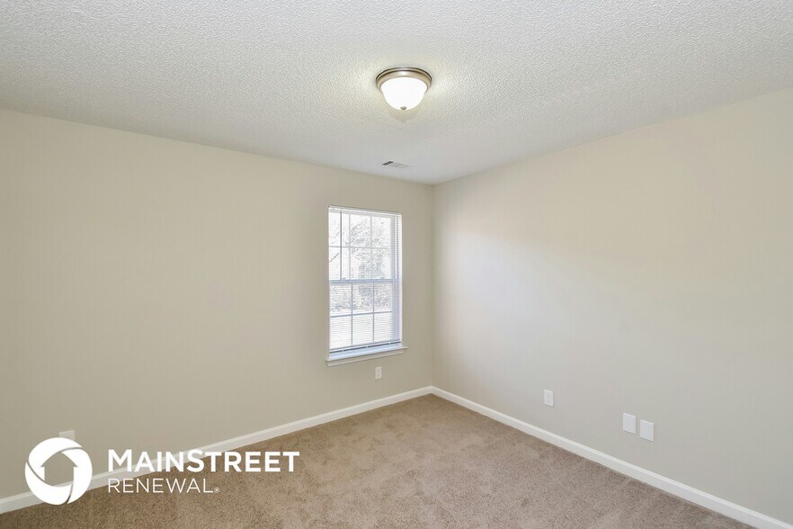 Building Photo - 6721 Delaware Bend