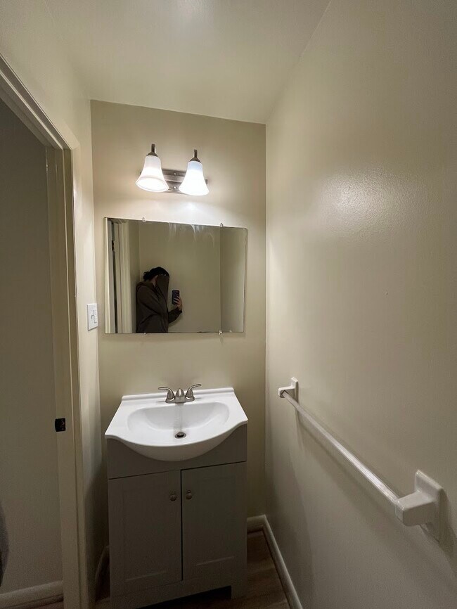 Building Photo - 515 Welsh Rd