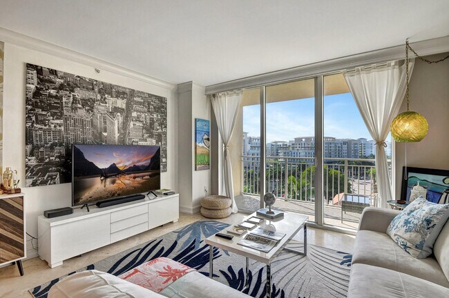 Building Photo - 99 SE Mizner Blvd