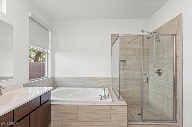 Building Photo - 8009 Clock Tower Ct