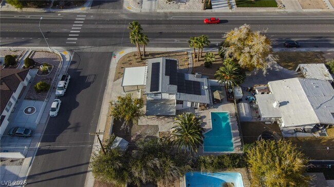 Building Photo - 1607 Pawnee Dr