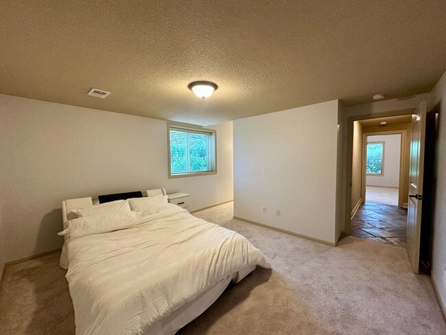 Building Photo - {9003} Wilshire Farms Reverse 1.5 Story Ho...