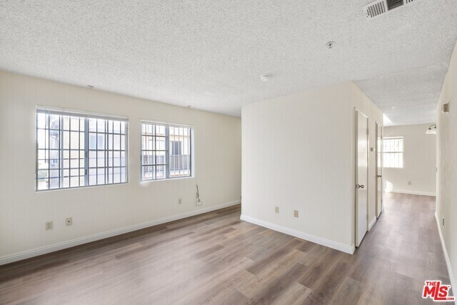 Building Photo - 321 S Occidental Blvd