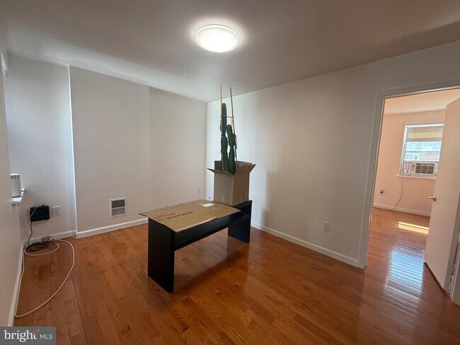 Building Photo - 1812 Passyunk Ave