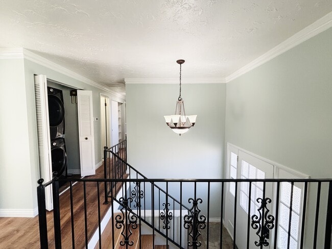 Building Photo - 786 San Simeon Way