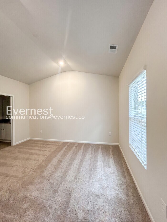 Building Photo - 5954 Celestite Bd