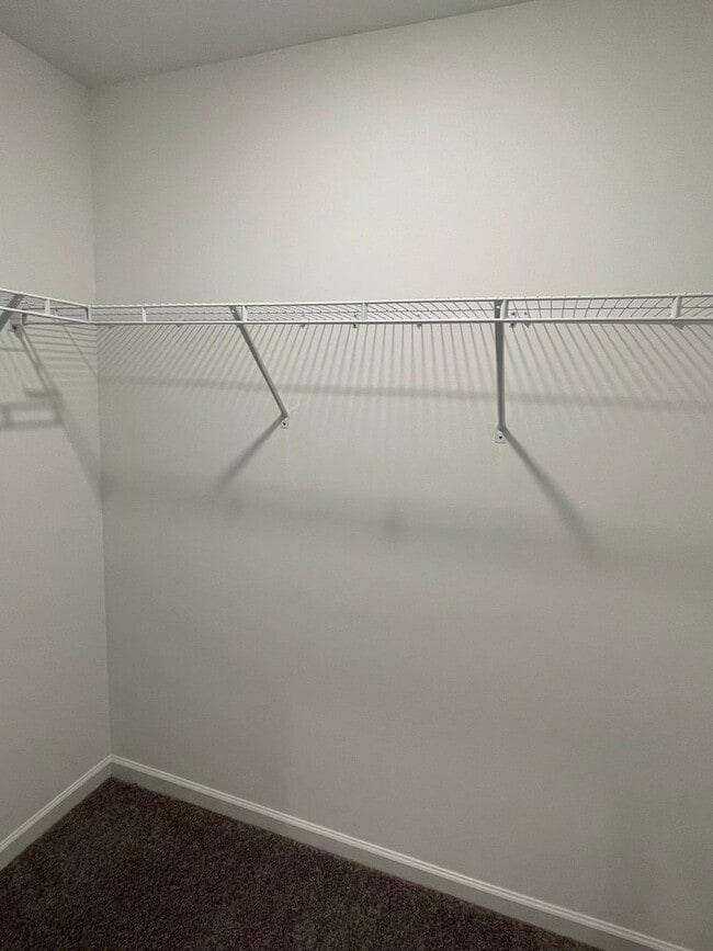 Building Photo - 222 Palisade Rdg