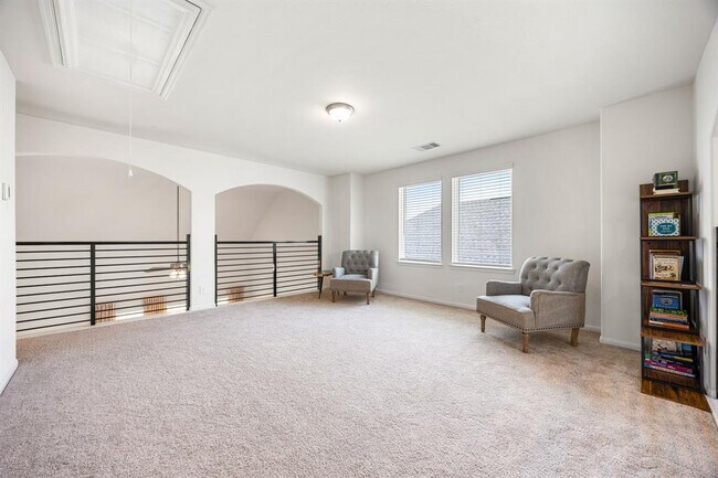 Building Photo - 2487 Solaris Bnd Dr