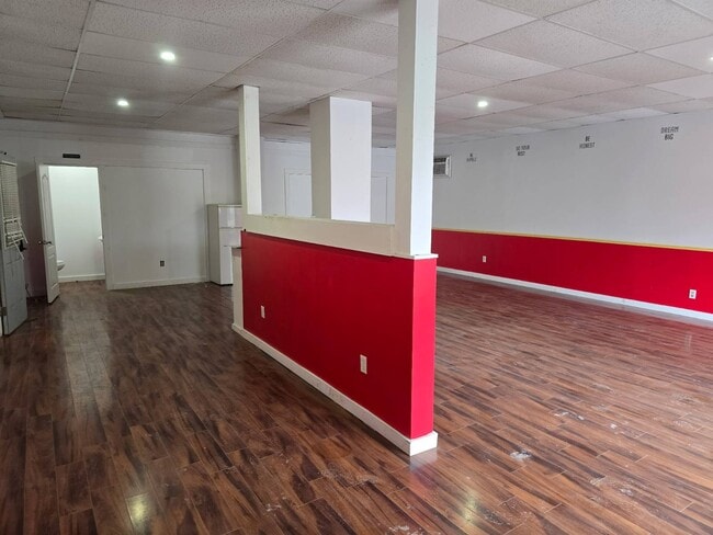 Building Photo - 145 Delaware St