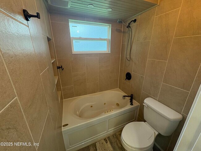 Building Photo - 3556 Lazy Willow Ct