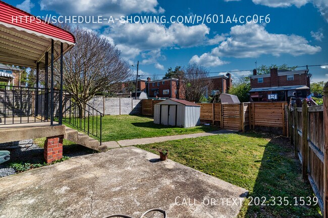 Building Photo - 1525 Channing St NE