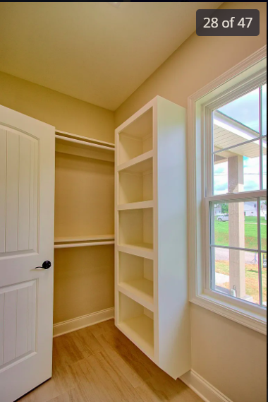 Master Suite Walk-in Closet - 2308 Quality St