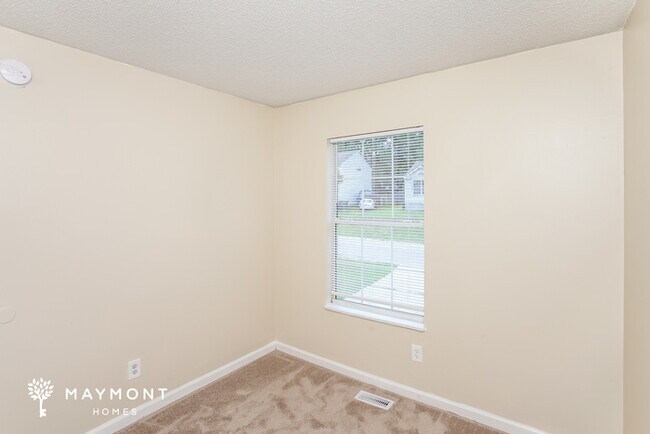 Building Photo - 225 Orchard Hill Dr
