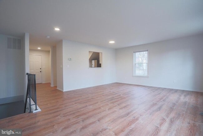 Building Photo - 12300 Sweetbough Ct