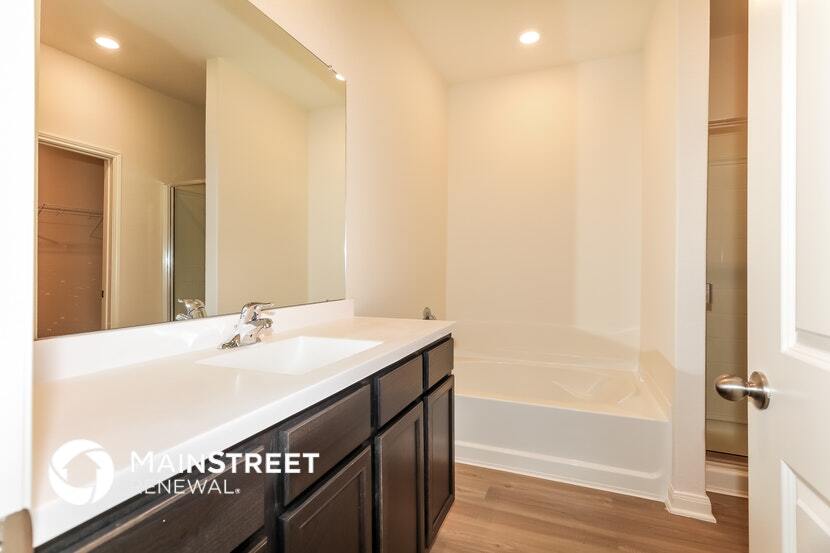 Building Photo - 21091 Titian Dr.