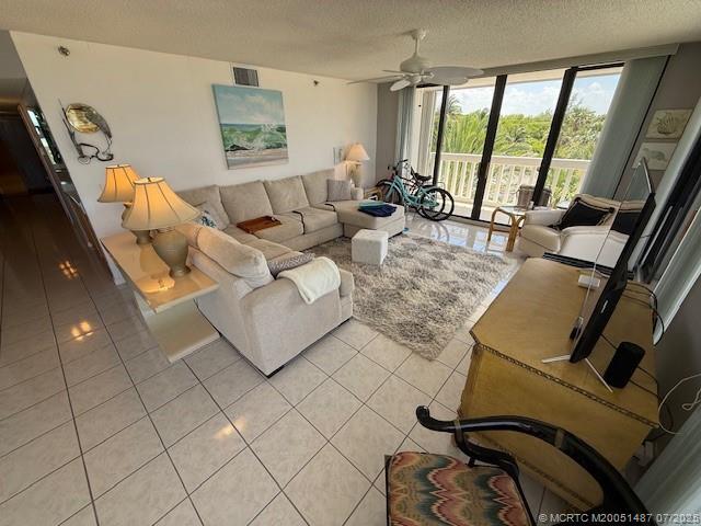 Building Photo - 9960 S Ocean Dr