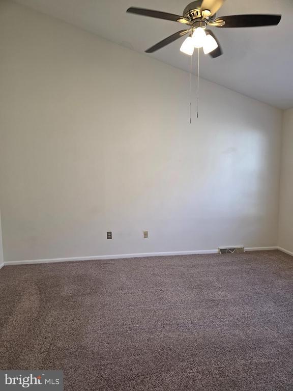 Building Photo - 529 Schooner Way