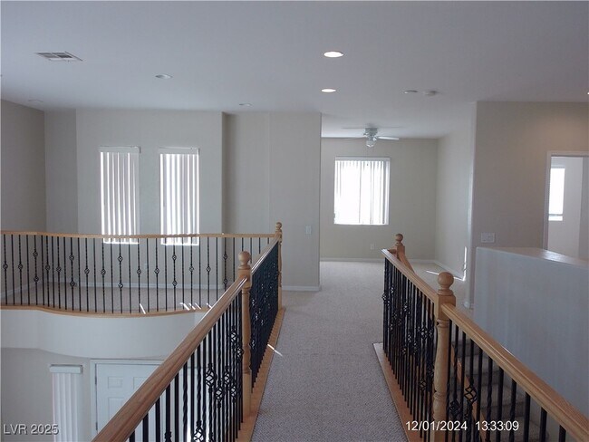 Building Photo - 6528 Birdcall St