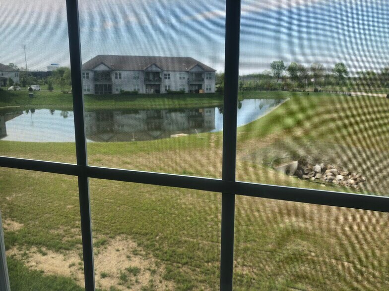 Fountain Lake View - 5924 Bluestone Way