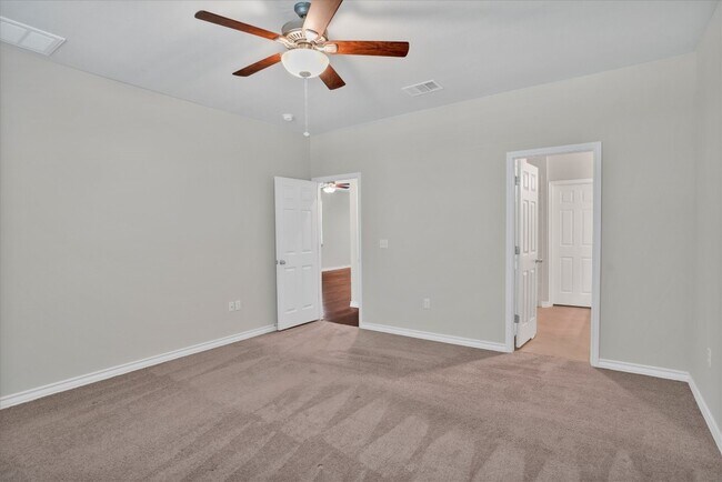 Building Photo - 5412 Golden Canary Ln
