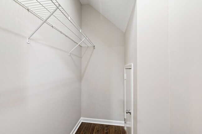 Building Photo - Raleigh Retreat: Modern 3BR Townhome with ...