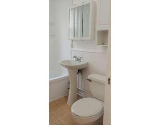 Building Photo - 31 Dennison Ave