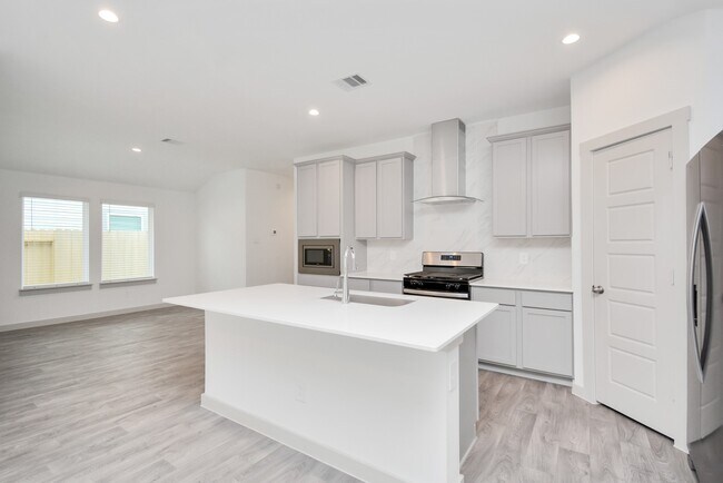 Building Photo - 12814 Heddington Grv Ln