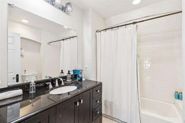 Building Photo - 4349 Southern Ave