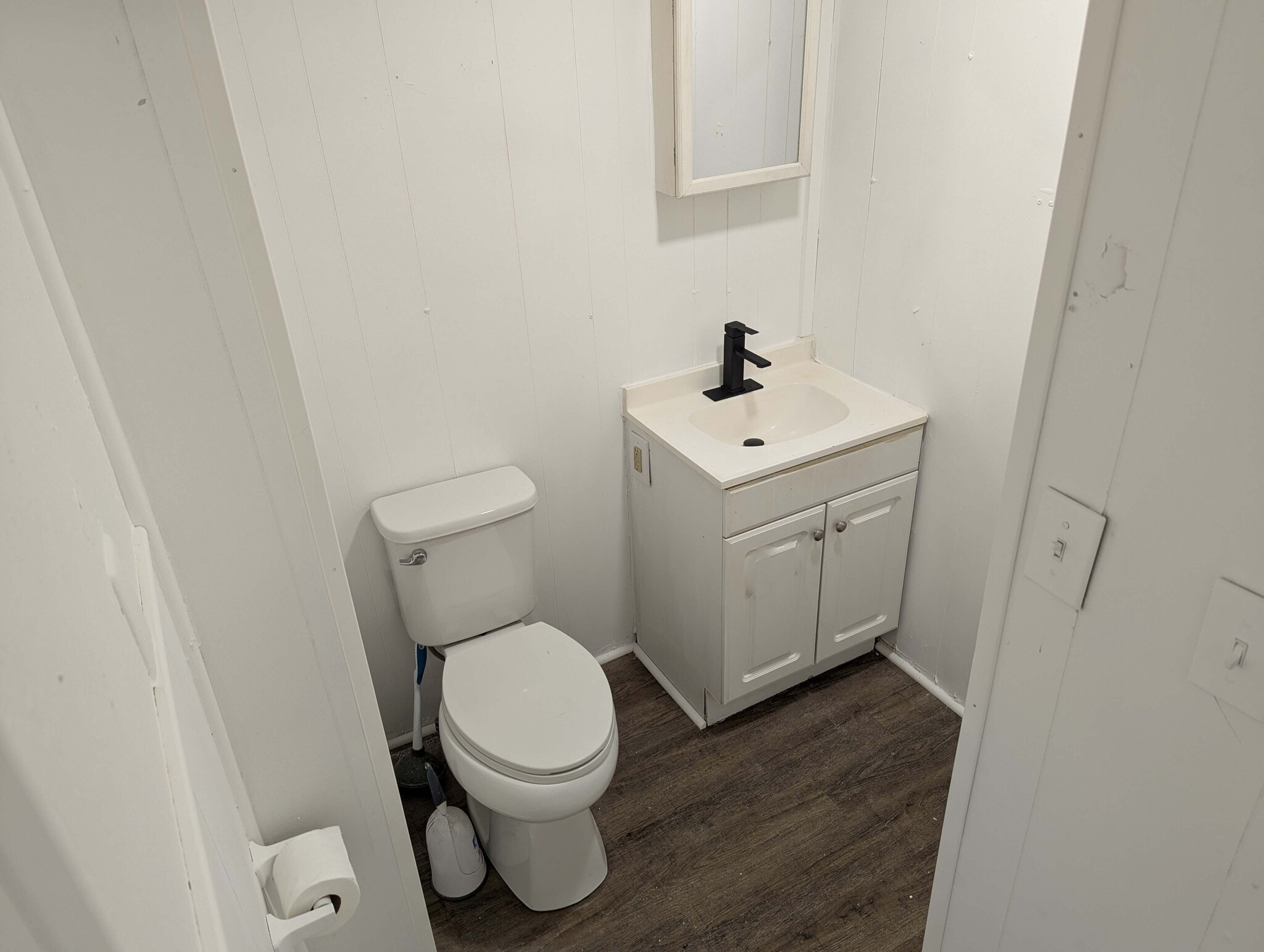 Building Photo - 1323 Oak St