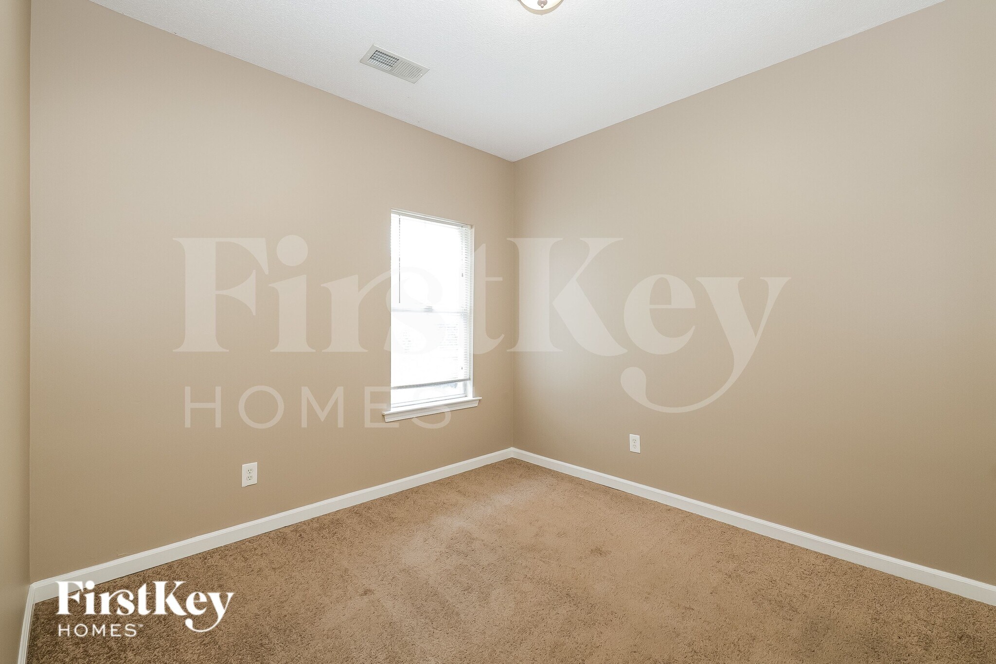 Building Photo - 3931 Neyland Valley Dr