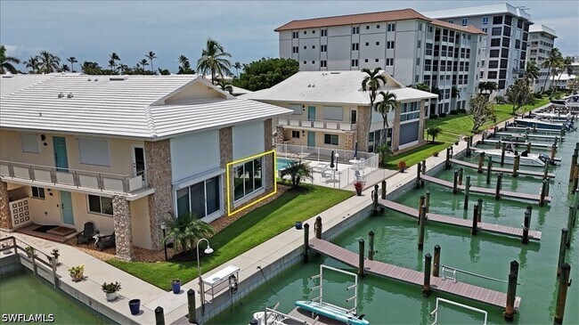 Building Photo - 2500 Gulf Shore Blvd N