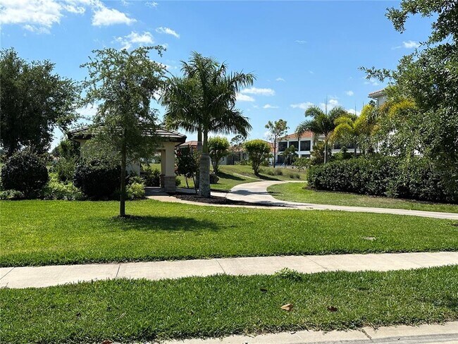 Building Photo - 8106 Mabury Ln