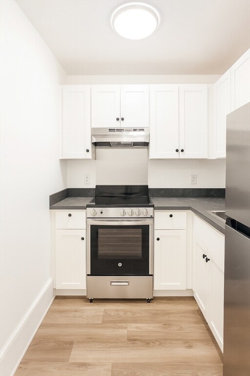 Building Photo - 303 Princeton St